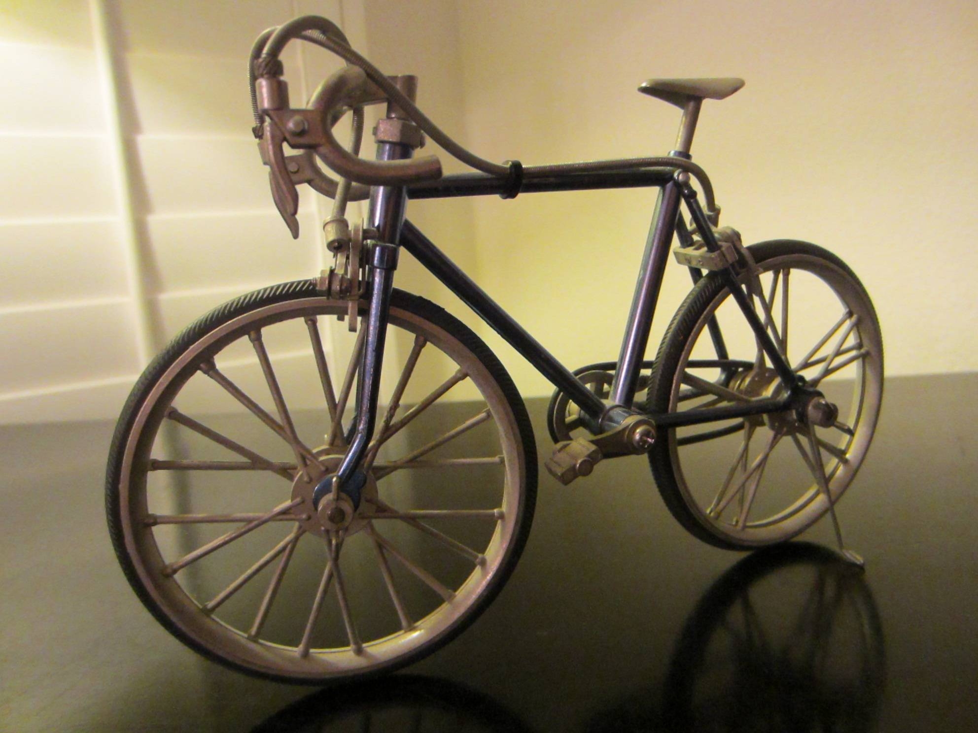 Featured Photo of 2024 Popular Metal Bicycle Art