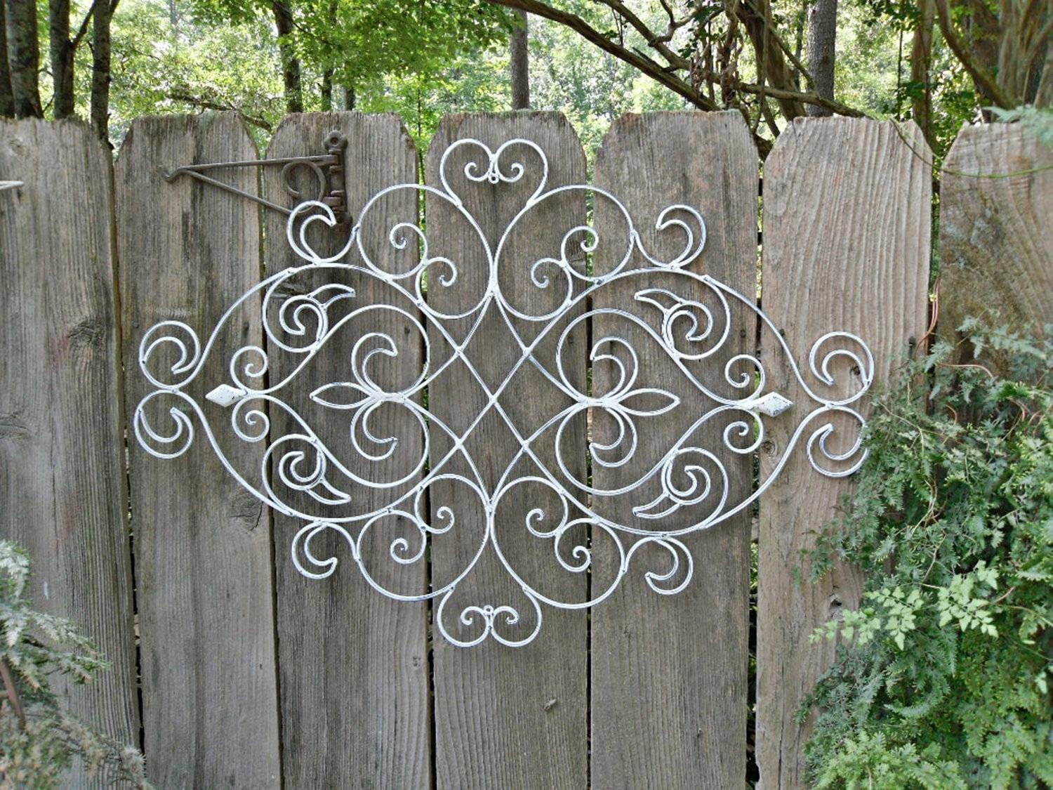 Outdoor Metal Wall Art Design Ideas | Indoor & Outdoor Decor Inside Best And Newest Exterior Metal Wall Art (View 12 of 20)