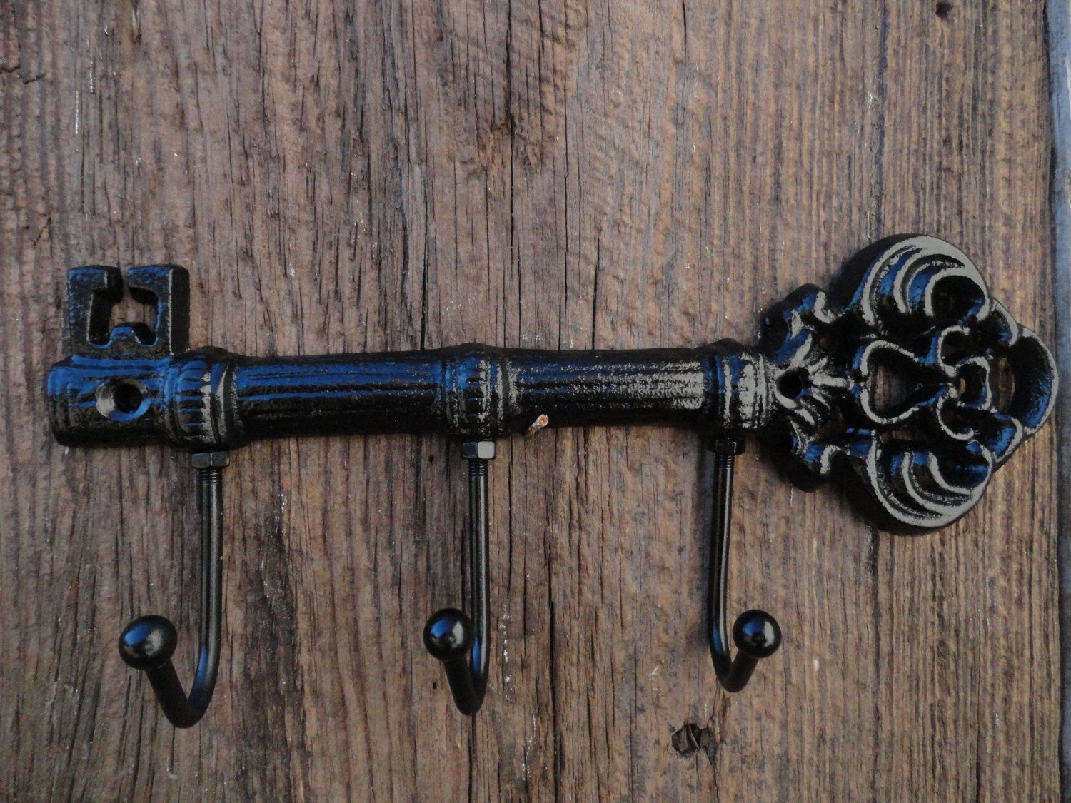 Black Metal Key Wall Decor Pertaining To Well Known Key Hook Black Key Rack Key Holder Skeleton Key Wall Hook, Cast Iron (View 6 of 20)