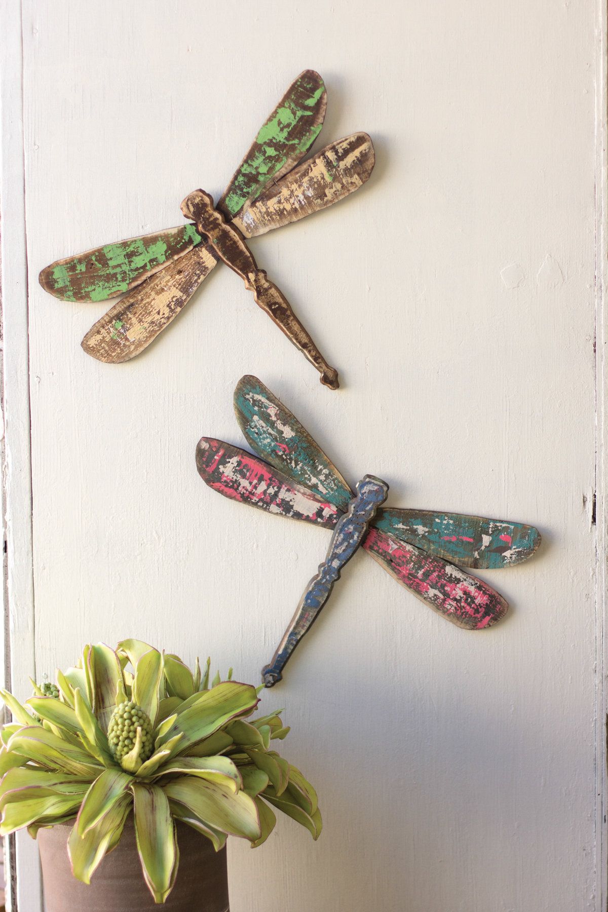 Most Recent August Grove 2 Piece Wooden Dragonfly Wall Décor Set & Reviews (View 1 of 20)