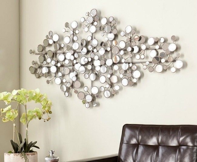Round Metal Wall Décor Oversized Chrome Mirror Sculpture Extra Large Inside Most Up To Date Glossy Circle Metal Wall Art (Gallery 20 of 20)