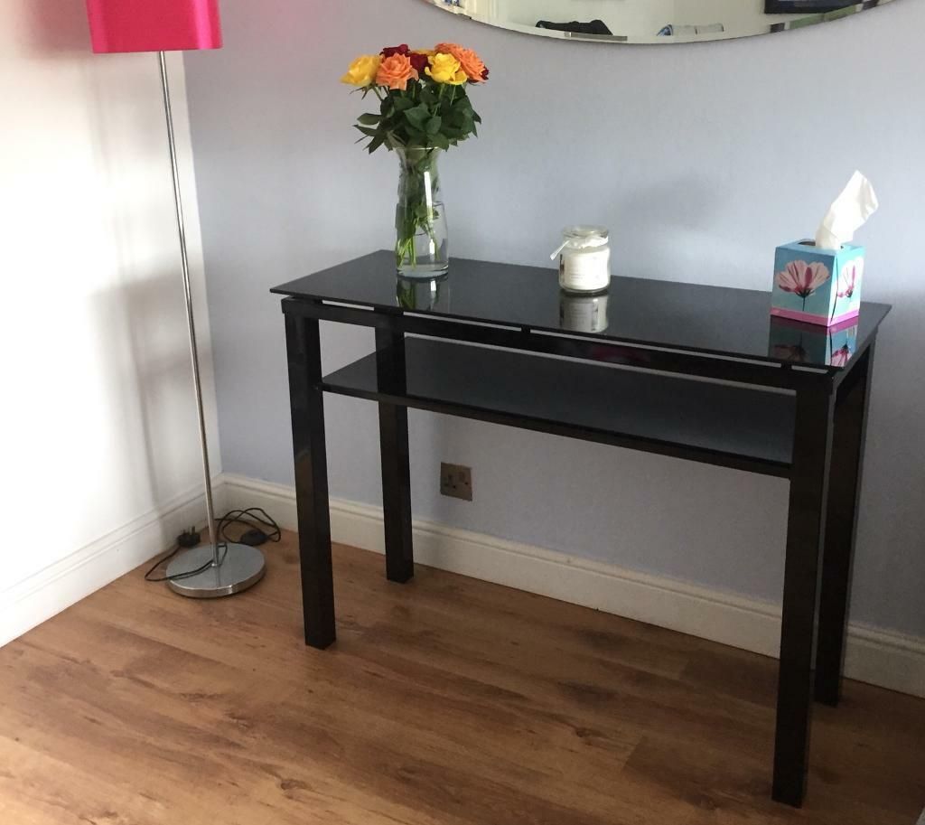 Black Glass Console Table (View 11 of 20)