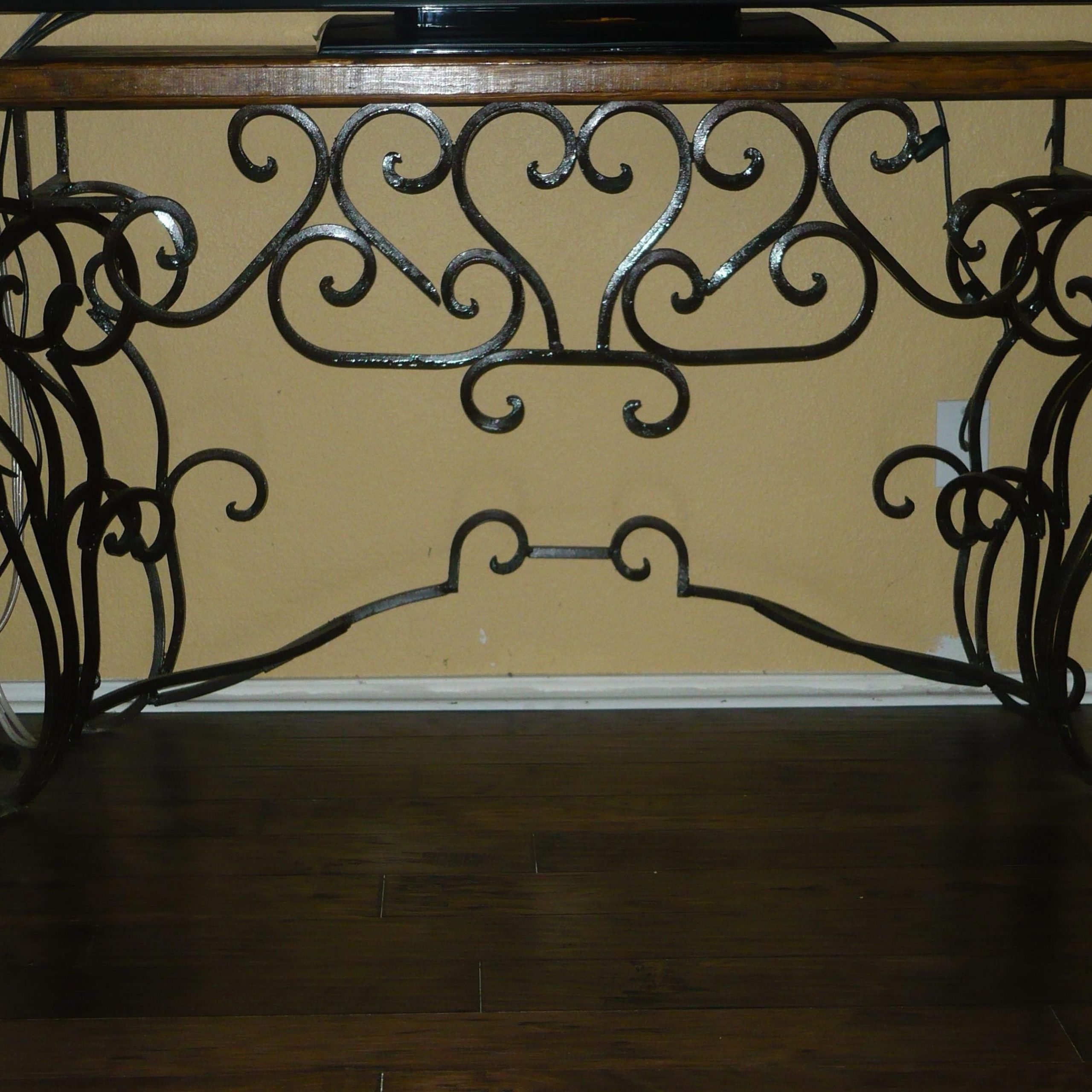 Iron Console Table With Scrolls (View 18 of 20)