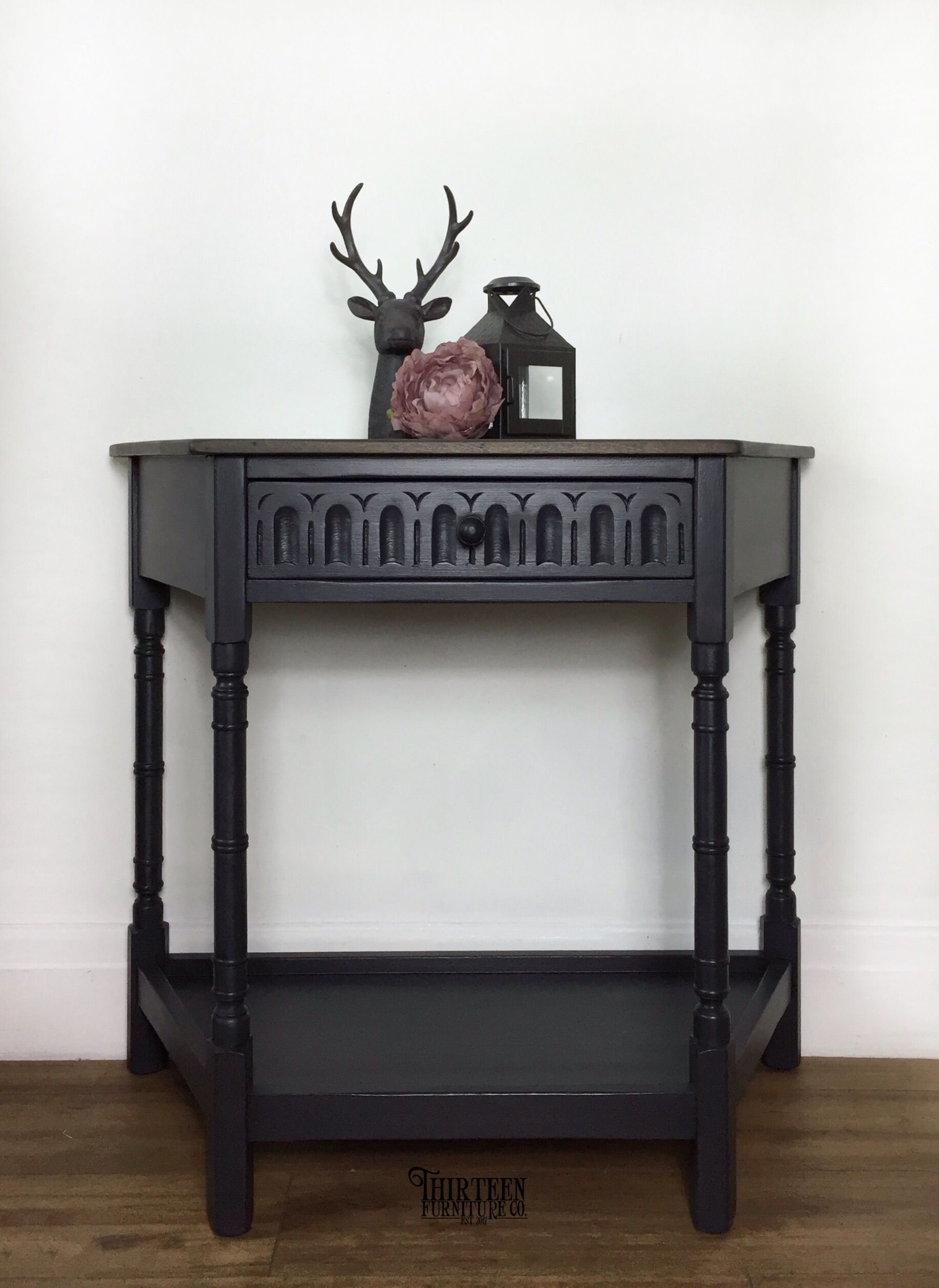Oak Console Table Painted With Wise Owl 'carbon' Chalk Synthesis Paint For Matte Black Console Tables (View 6 of 20)
