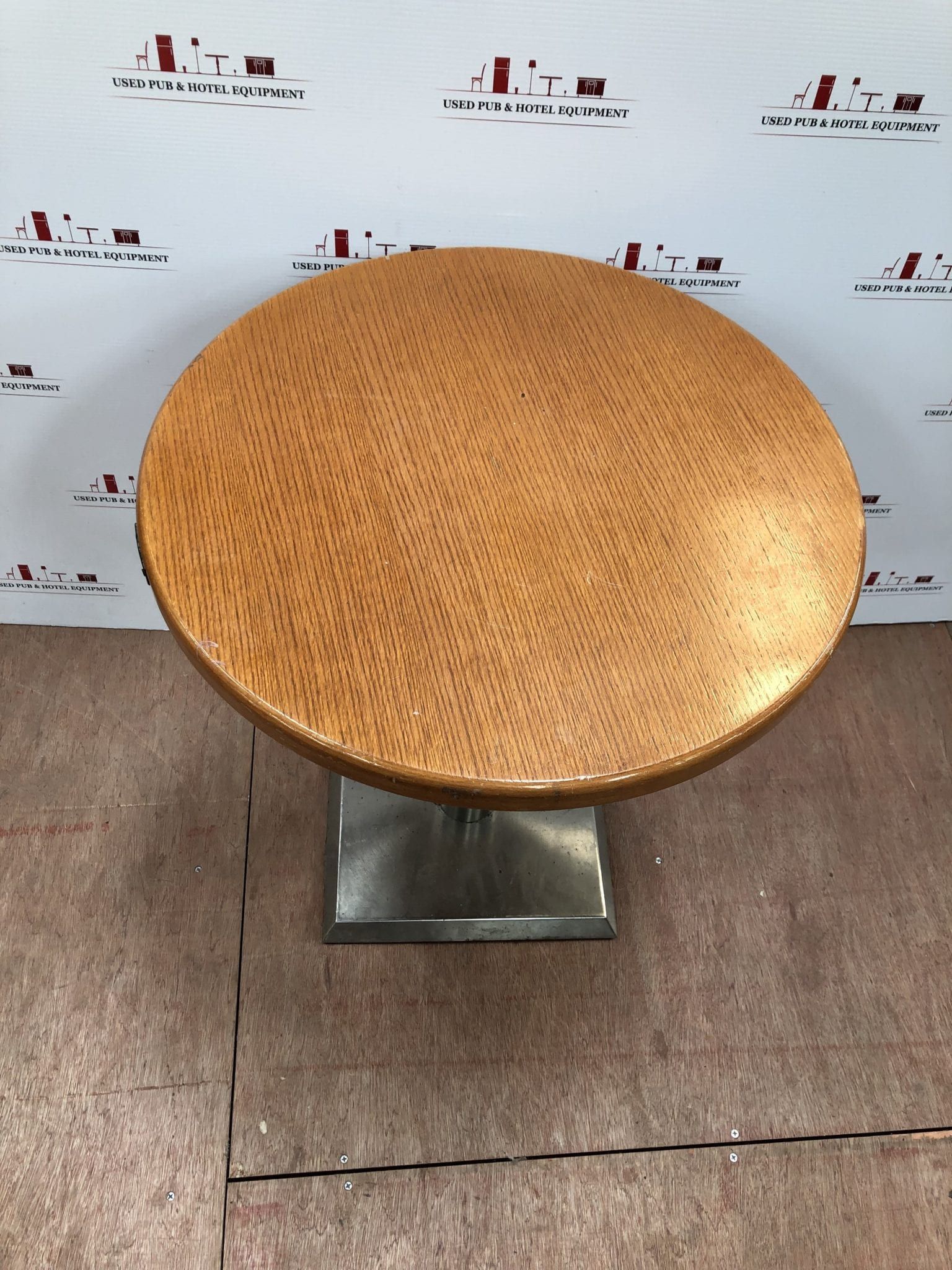 Oak Round Table With Square Steel Base – Used Pub And Hotel Equipment Regarding Metal Legs And Oak Top Round Console Tables (View 7 of 20)