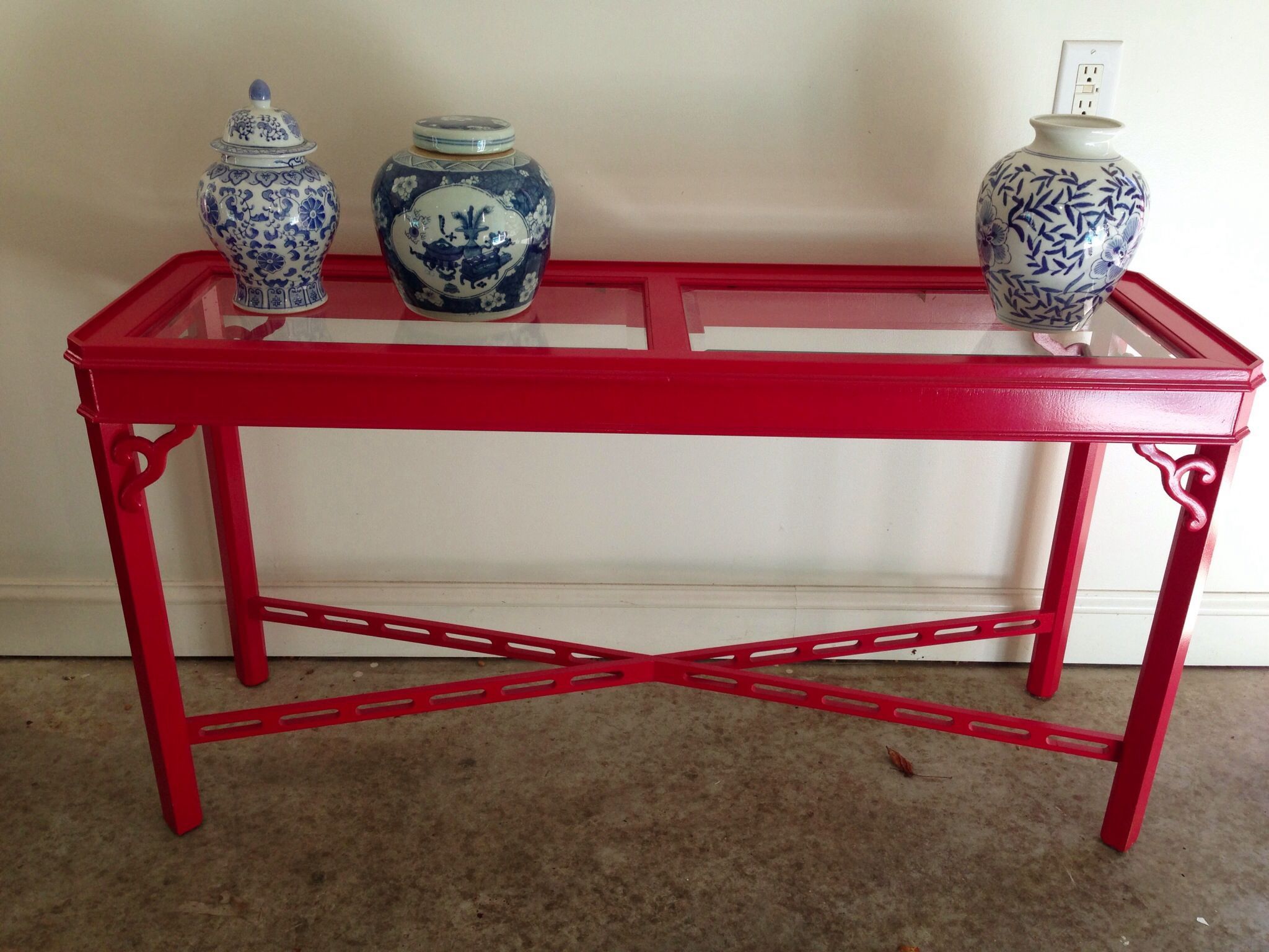 Red High Gloss Painted Sofa/console Table | Painted Sofa, High Gloss With White Grained Wood Hexagonal Console Tables (View 7 of 20)