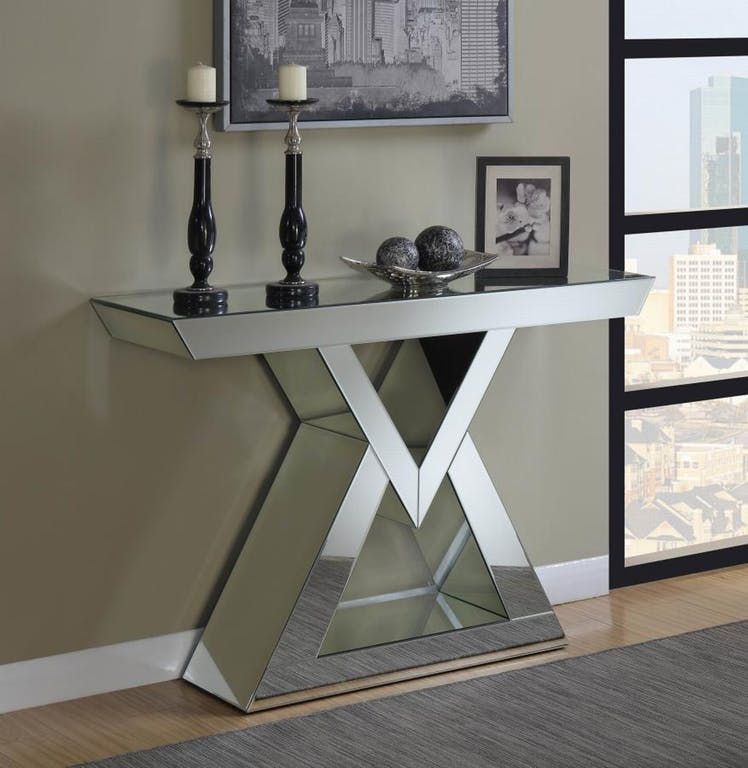 Triangular Shaped Mirrored Console Table 930009 – Casye Furniture Within Mirrored And Chrome Modern Console Tables (View 11 of 20)