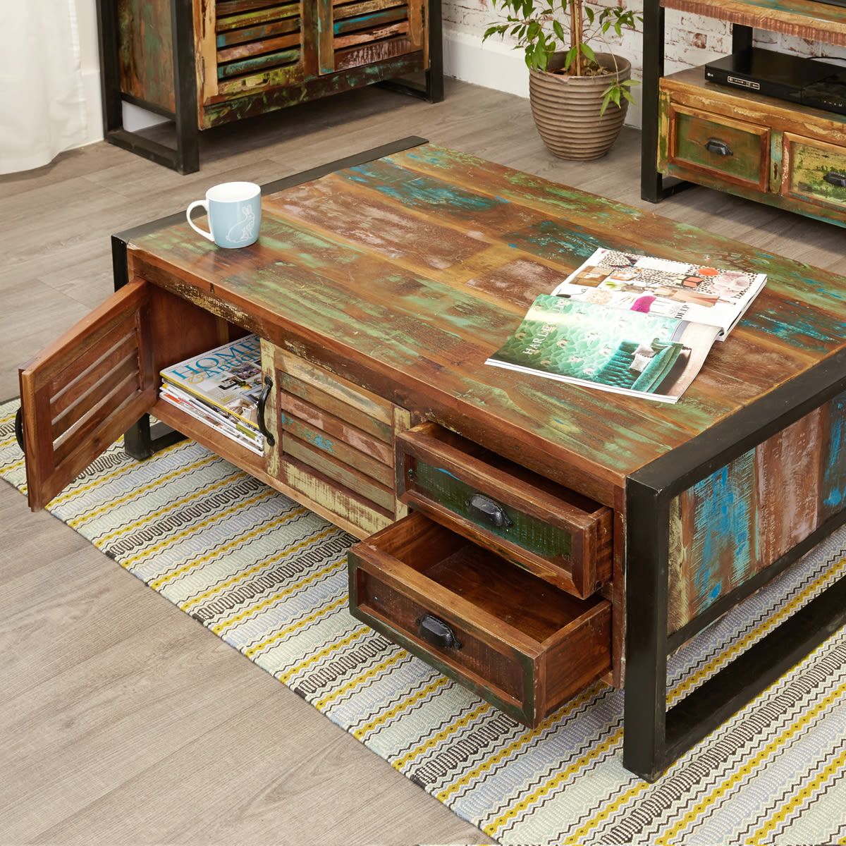 Urban Chic 4 Door 4 Drawers Large Coffee Table Was £480.00 Now £ (View 3 of 20)
