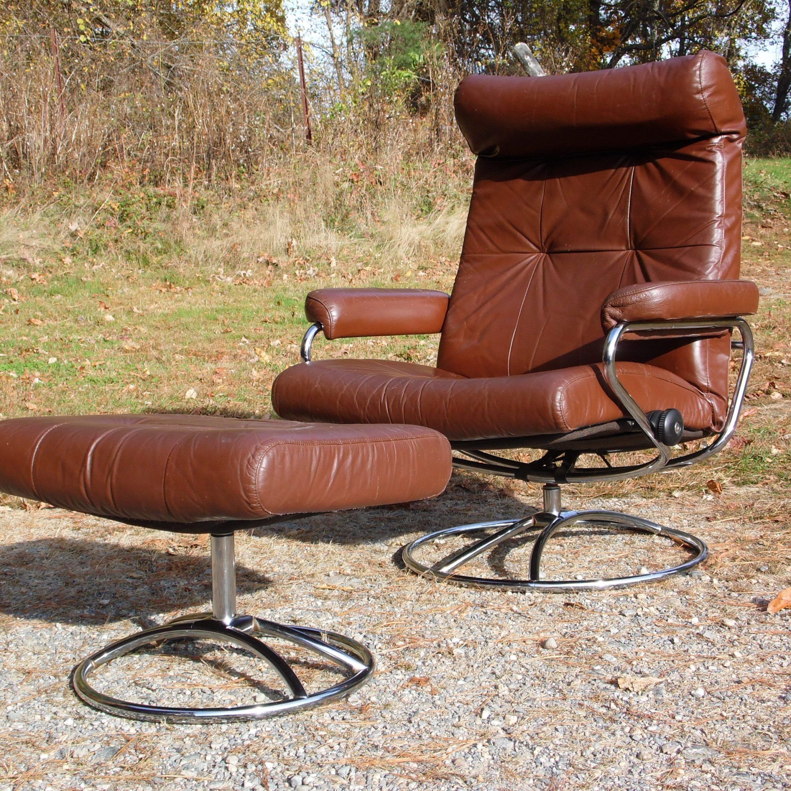 Vintage Mid Century Modern Ekornes Stressless Lounge Chair & Ottoman Regarding Chrome Swivel Ottomans (View 17 of 20)