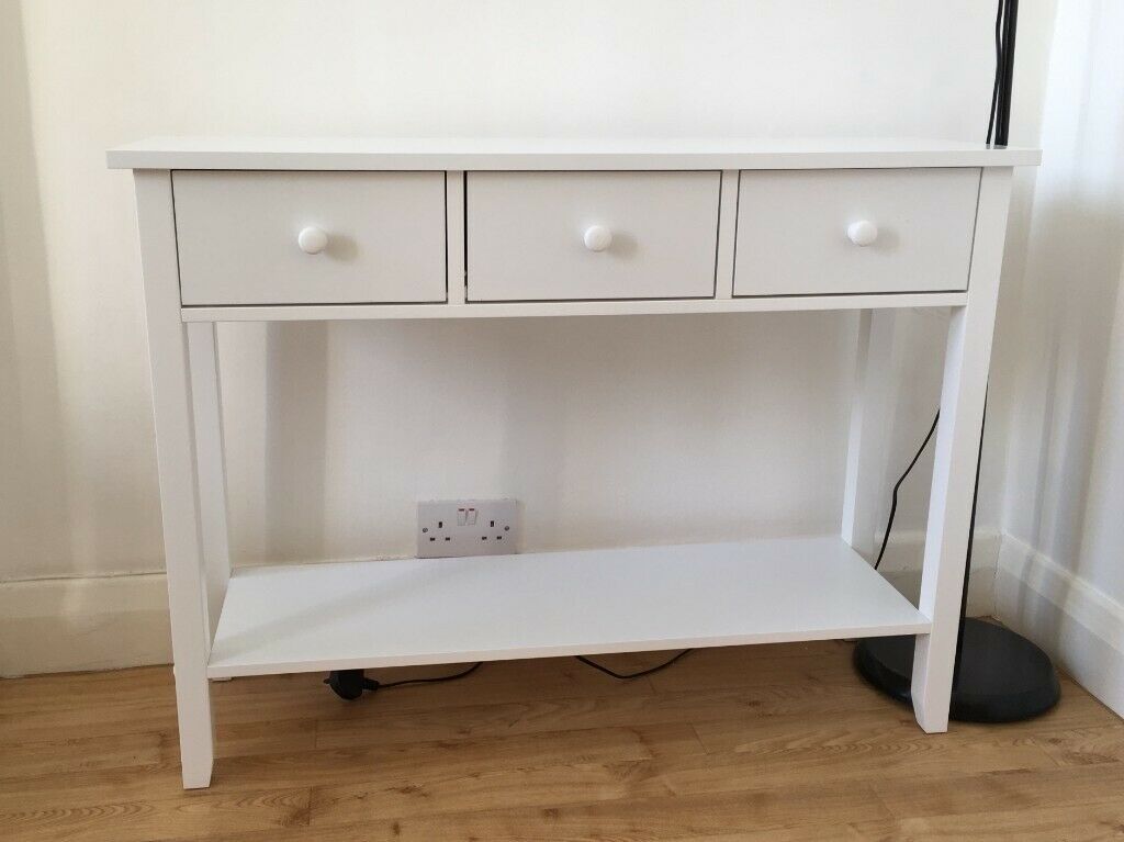 Windsor White Wooden Console Table | In Islington, London | Gumtree Intended For Black And White Console Tables (View 3 of 20)