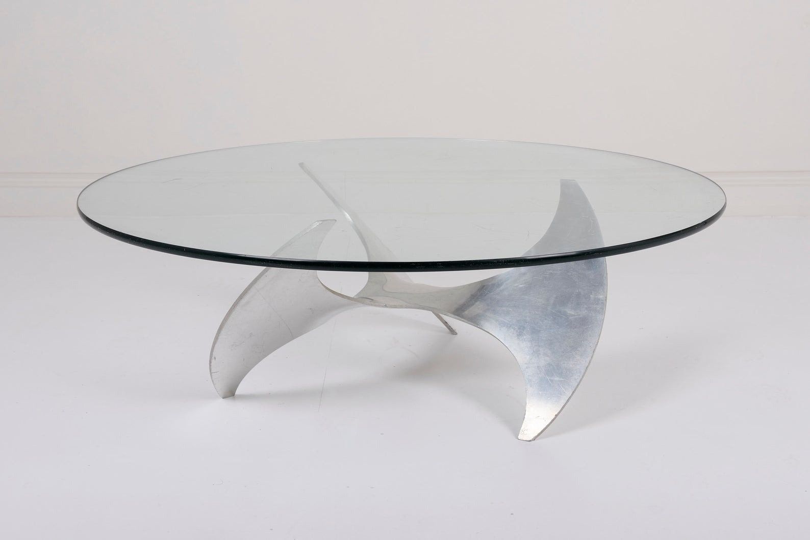 The Best Glass Coffee Table For Your Style: 31 Options For Any And Every  Living Room | Architectural Digest Regarding Glass Topped Coffee Tables (View 12 of 20)