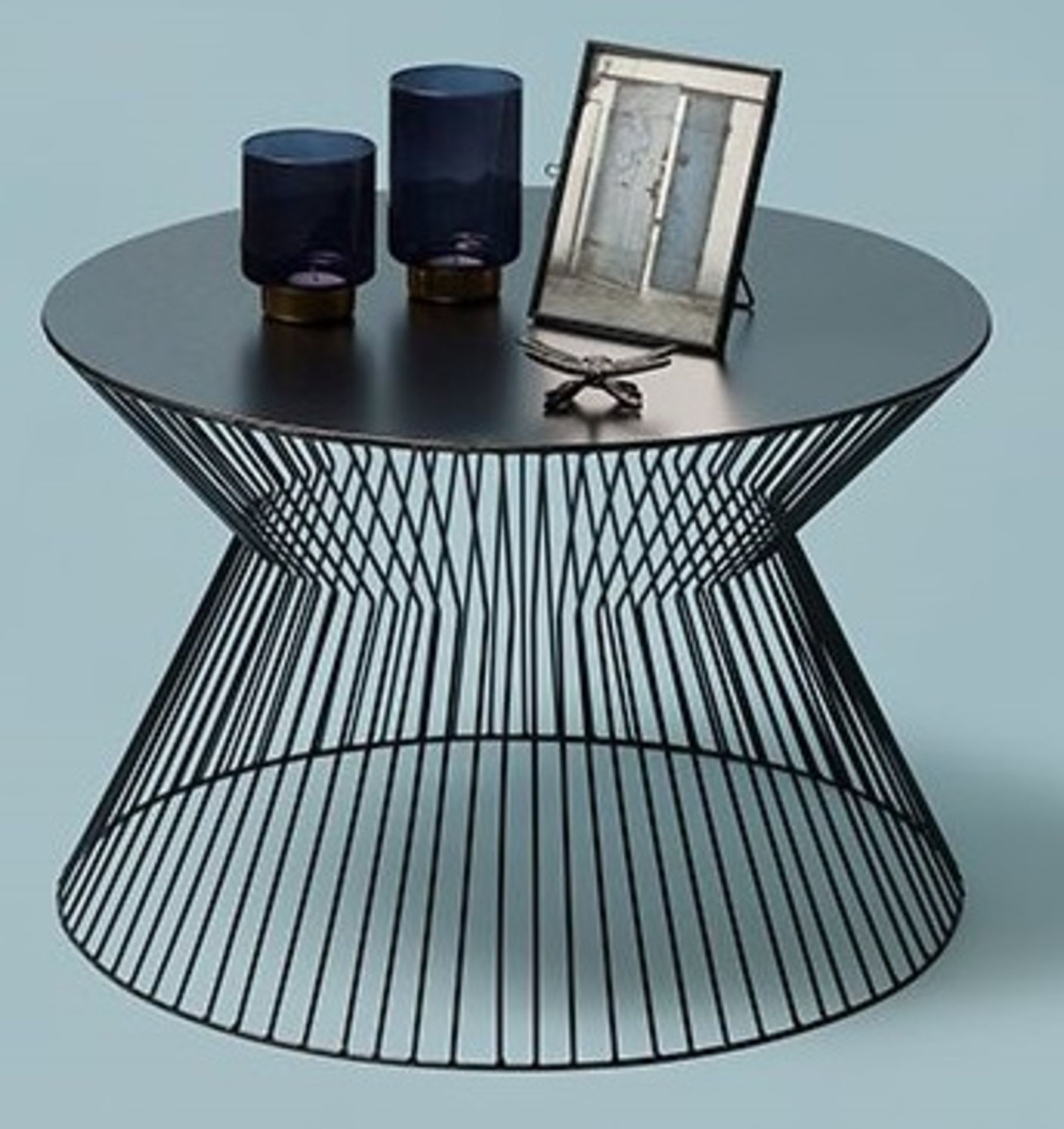 1 X 'suus' Contemporary Diabalo Style Openwork Metal Coffee Table In For Studio 350 Black Metal Coffee Tables (Gallery 15 of 20)