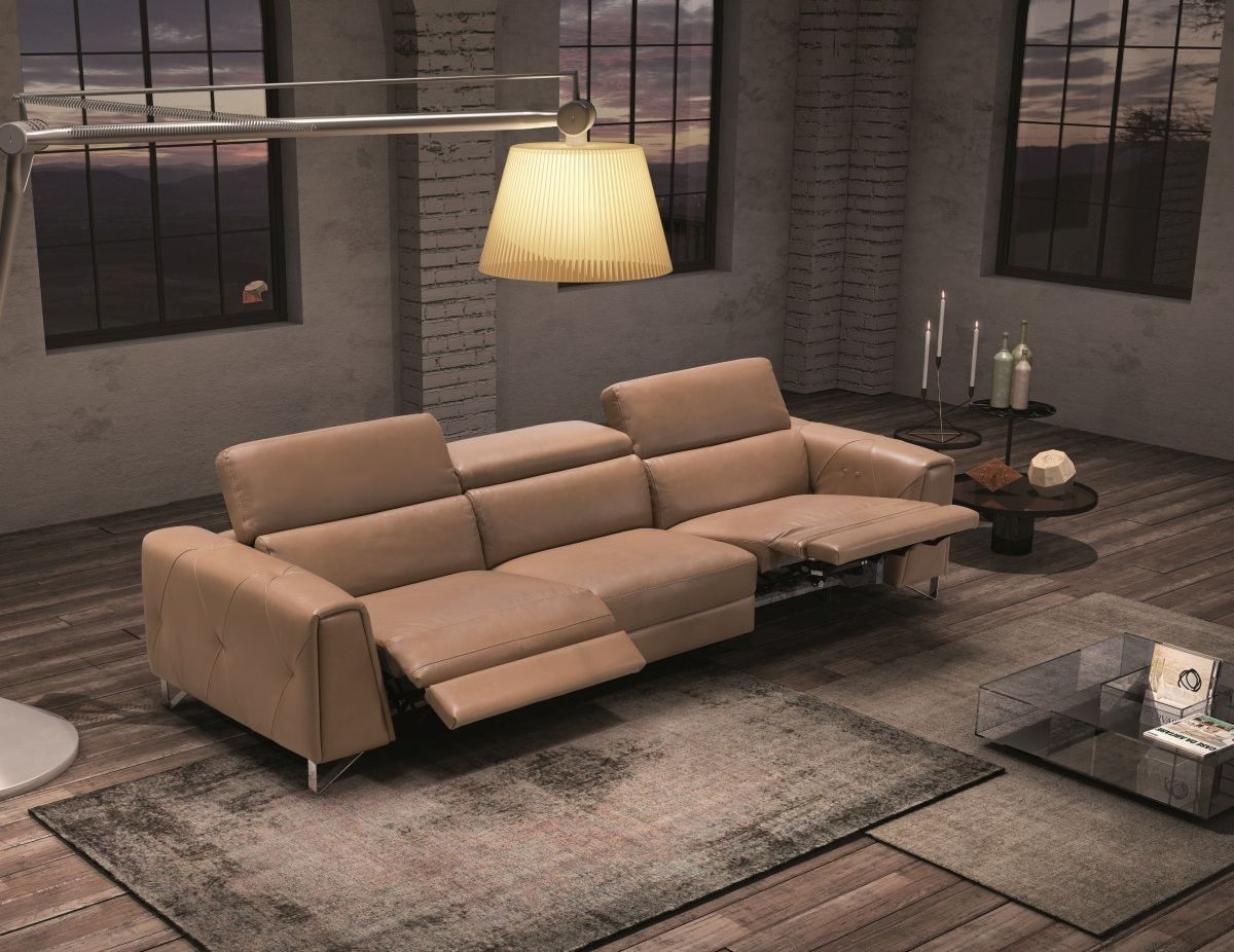 4 Best Modern Leather 3 Seater Sofas For Luxury Living Spaces | Sofa With Modern 3 Seater Sofas (Gallery 2 of 20)