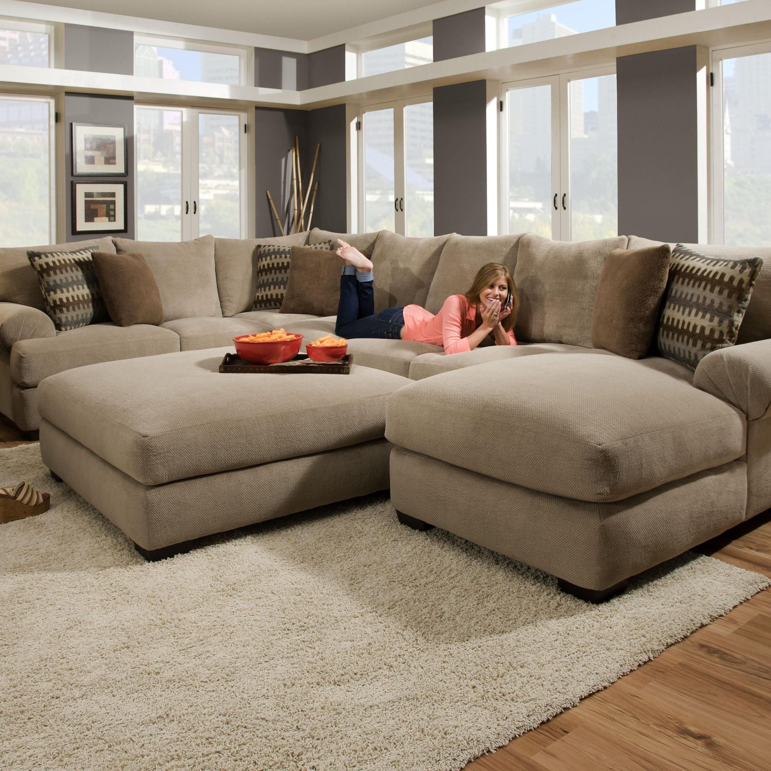 Best 10+ Of Deep U Shaped Sectionals | Comfortable Sectional Sofa For U Shaped Couches In Beige (Gallery 13 of 20)