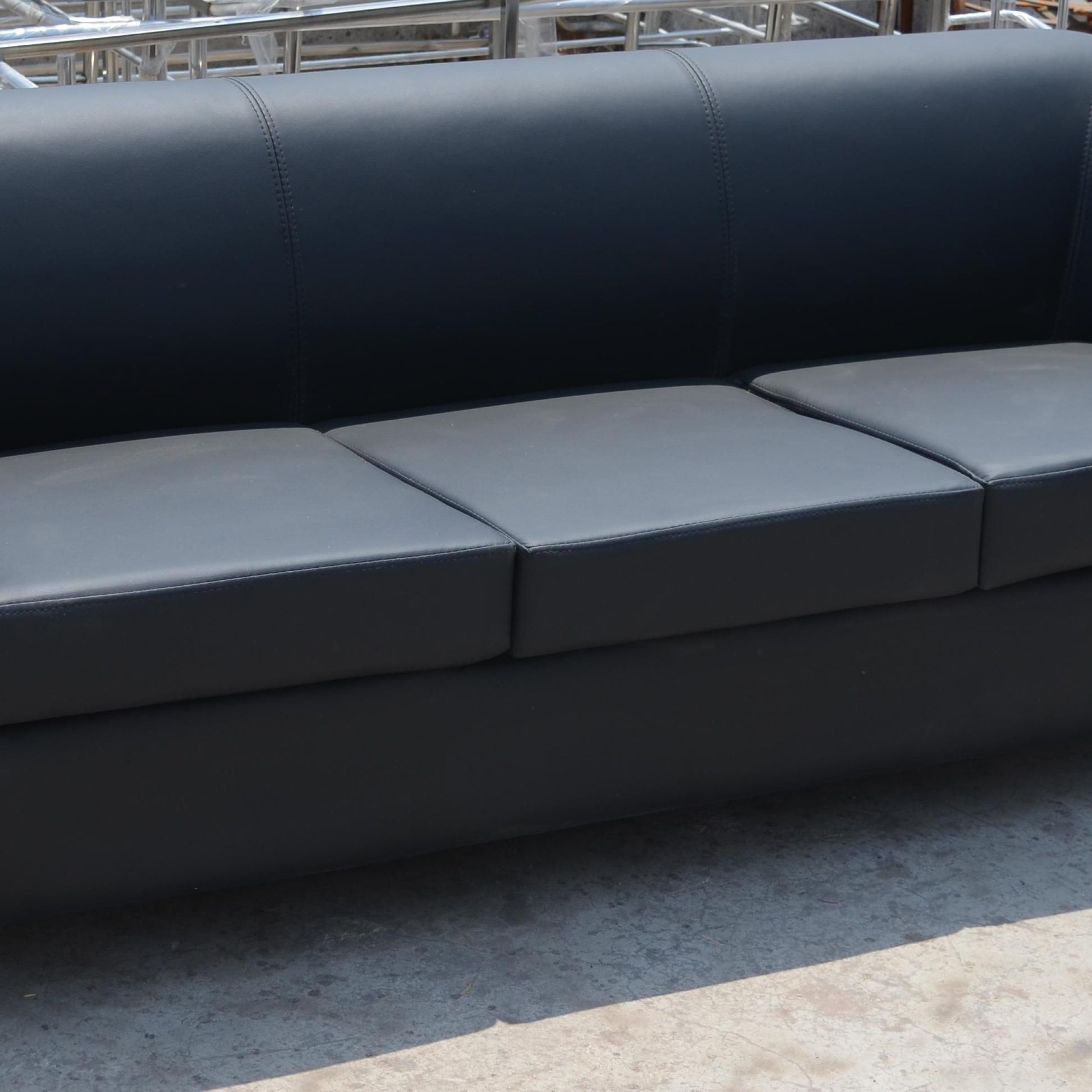 Black L Shape 3 Seater Office Columbia Sofa, Rs 7000 /piece Hii Style For 3 Seat L Shaped Sofas In Black (Gallery 2 of 20)