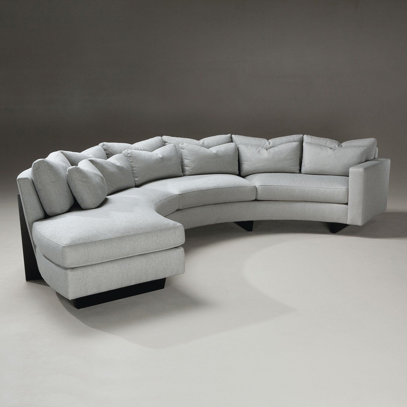 Curved Sectional Sofa With Chaise: The Ultimate In Comfort And Style Inside 130&quot; Curved Sectionals (View 2 of 20)