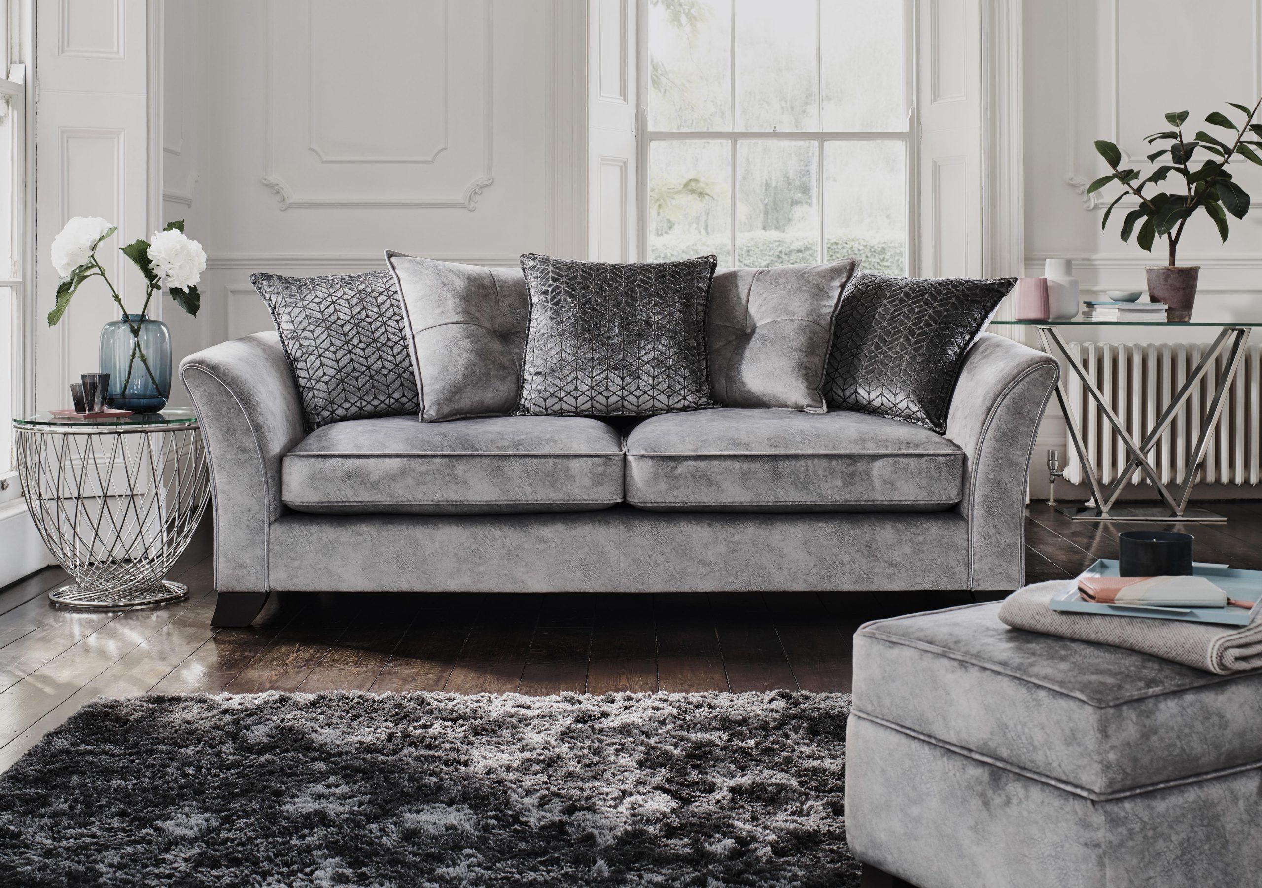 Dark Gray Sofa Living Room Ideas In 2020 | Grey Sofa Living Room, Gray Pertaining To Sofas In Dark Grey (View 13 of 20)