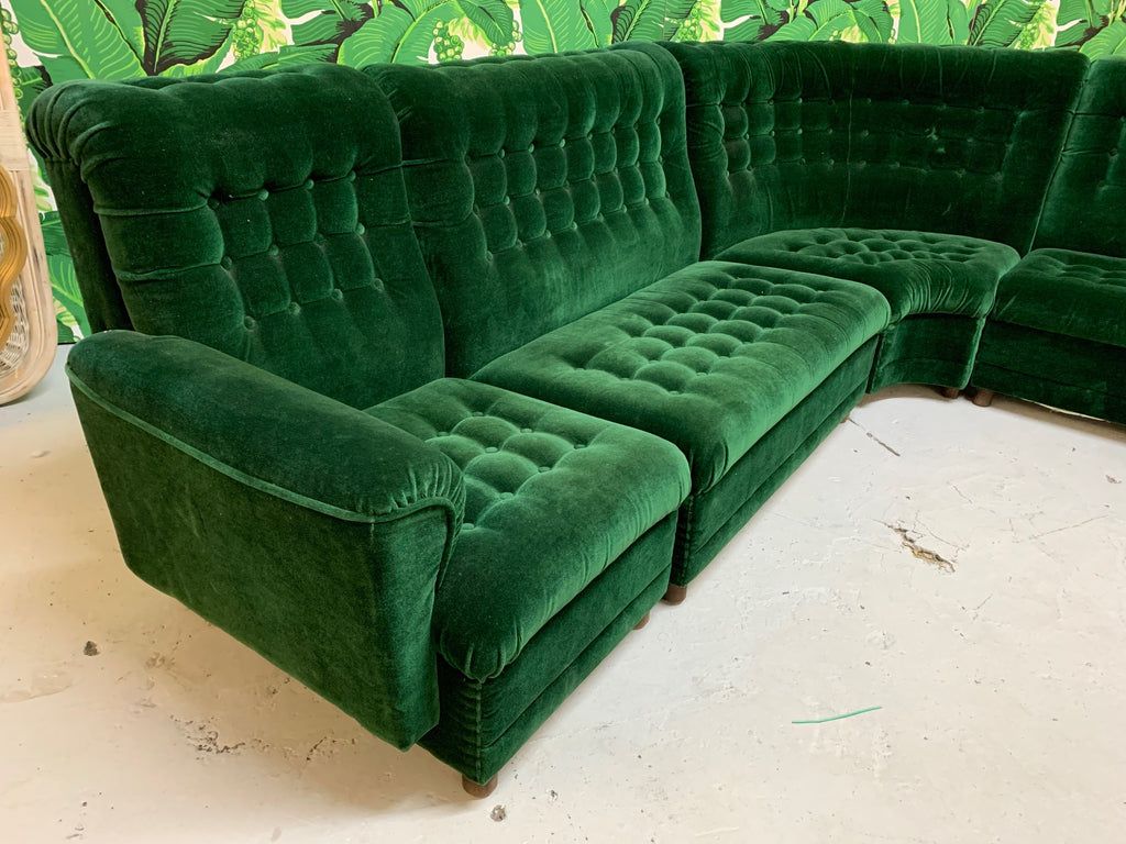Mid Century Green Velvet Tufted Sectional Sofa – Marjorie And Marjorie In Green Velvet Modular Sectionals (Gallery 8 of 20)