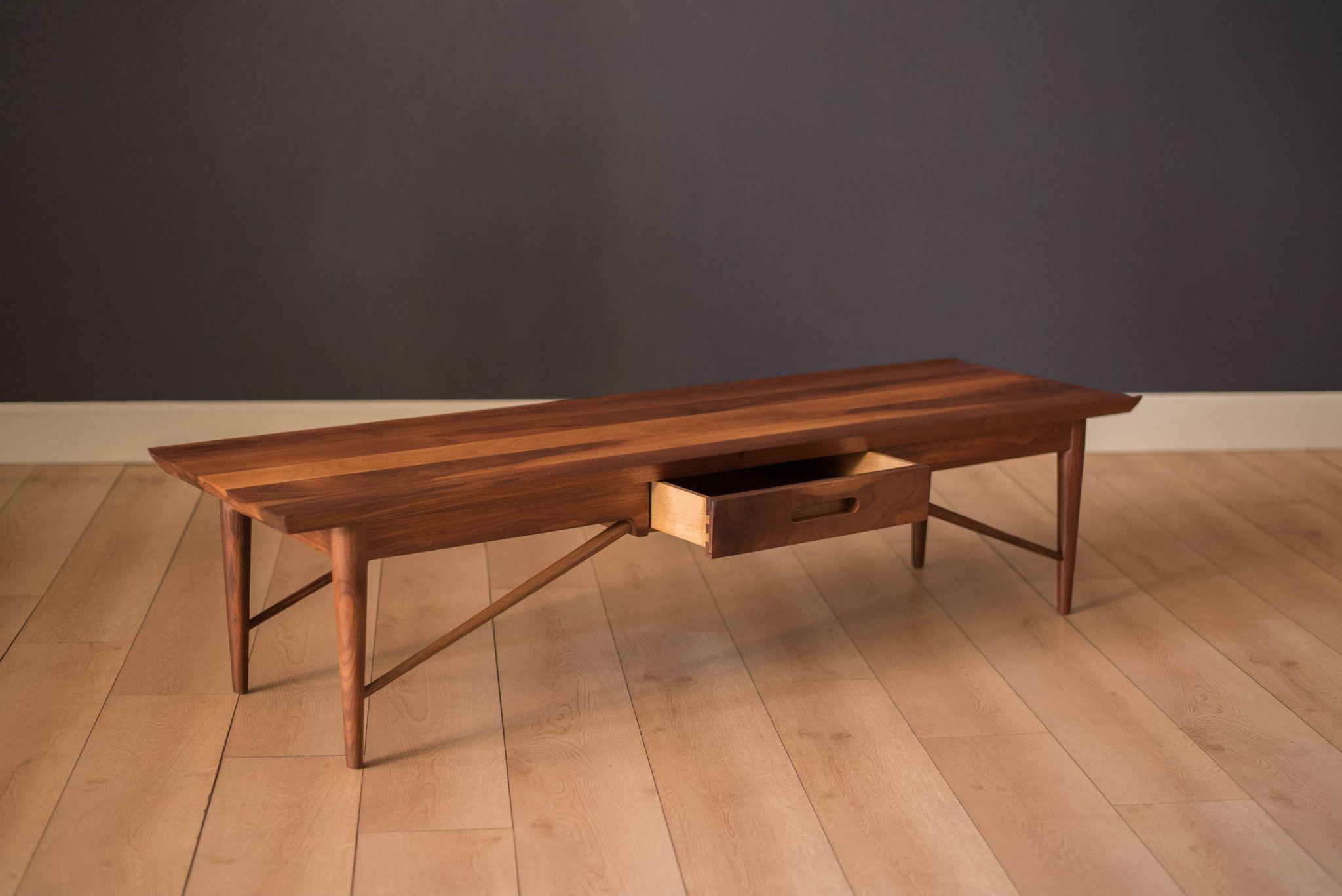 Mid Century Heritage Henredon Solid Walnut Coffee Table – Mid Century In Wooden Mid Century Coffee Tables (View 2 of 20)