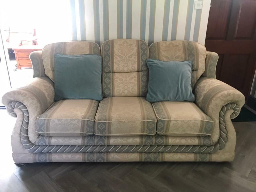 Quality Traditional 3 Piece Suite – 3 Seater Sofa And Two Arm Chairs Intended For Traditional 3 Seater Sofas (Gallery 12 of 20)