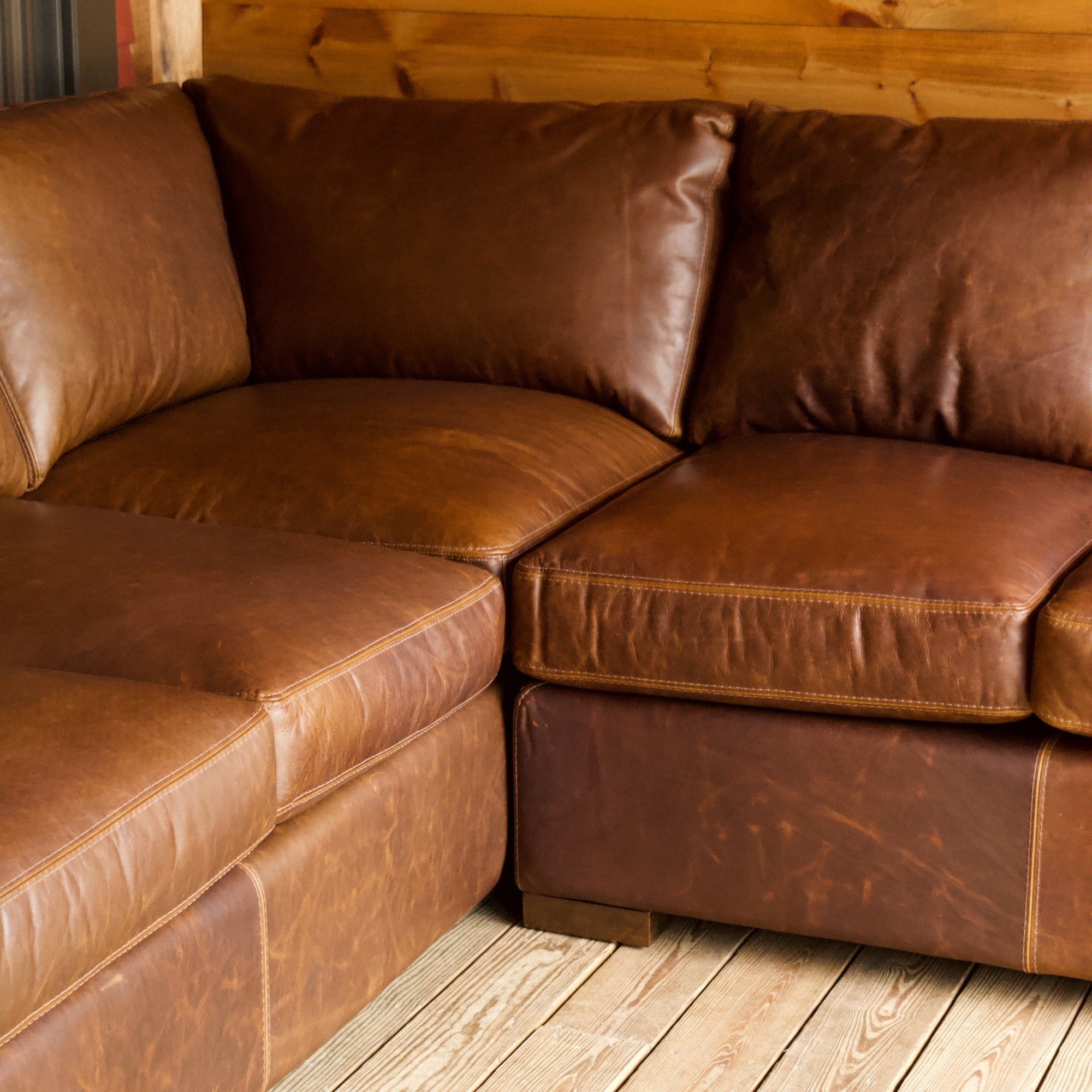 Taylor Deluxe Leather Sectional Sofa | Rustic Leather Sectional For 104&quot; Sectional Sofas (View 15 of 20)
