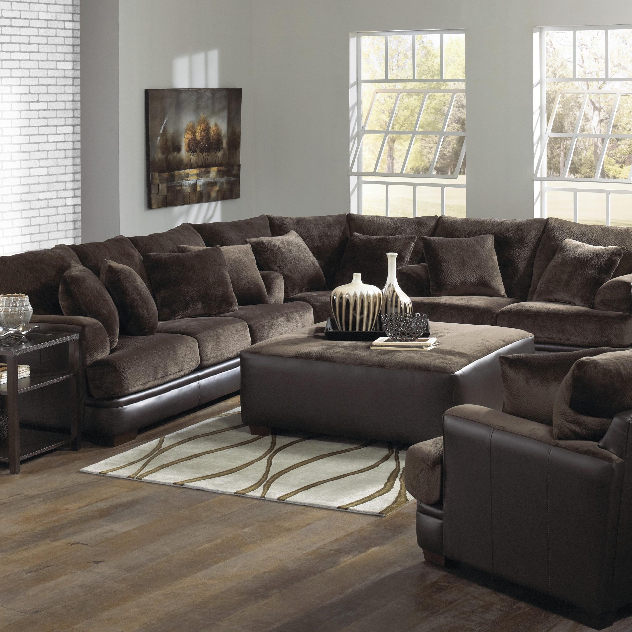 U Shaped Sectional With Chaise Design – Homesfeed Intended For Modern U Shaped Sectional Couch Sets (Gallery 13 of 20)