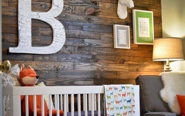 15 The Best Wall Accents Made from Pallets