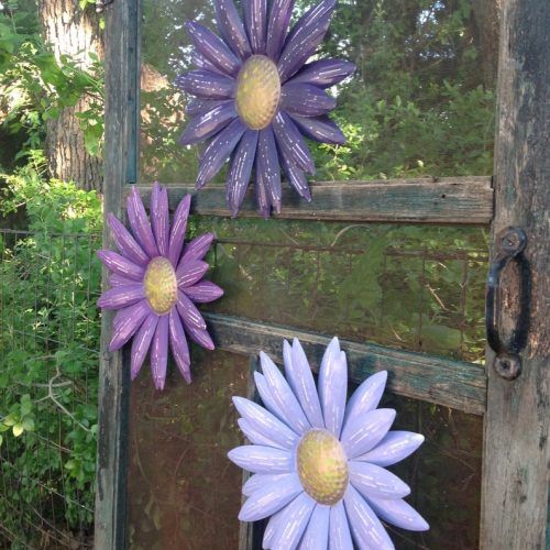 Metal Flower Wall Decor (Set Of 3) (Photo 8 of 20)