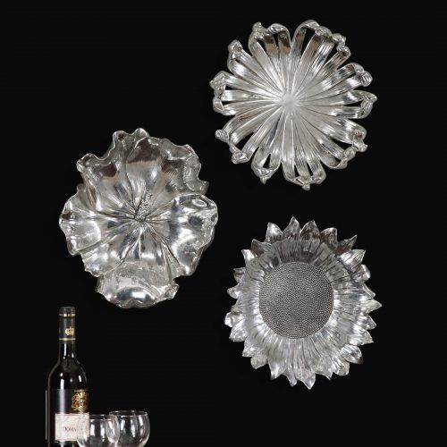Metal Flower Wall Decor (Set Of 3) (Photo 10 of 20)