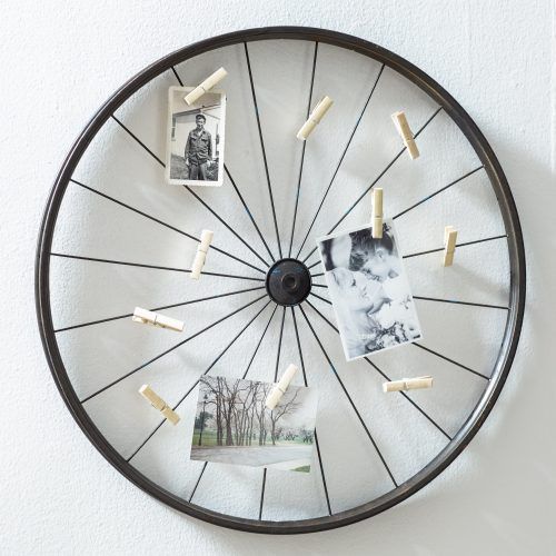 Millanocket Metal Wheel Photo Holder Wall Decor (Photo 1 of 20)