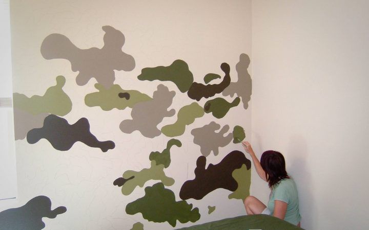 20 Photos Camouflage Wall Art