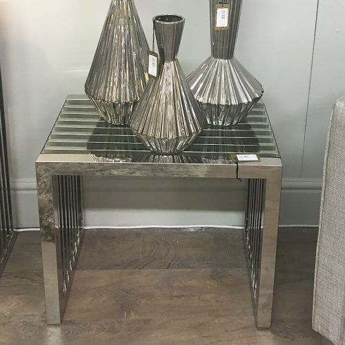 Polished Chrome Round Console Tables (Photo 12 of 20)