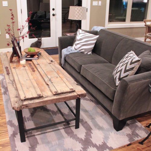 Coffee Tables With Sliding Barn Doors (Photo 8 of 20)